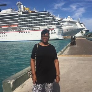 Meet your Posher, Deborah